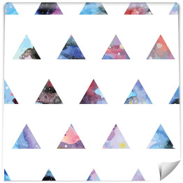 Uporządkowane trójkąty w abstrakcyjne wzory na białym tle