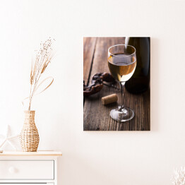 Obraz na płótnie Kieliszek wina, butelki i korkociąg