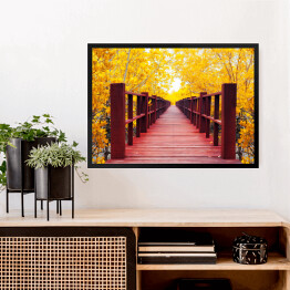 Obraz w ramie Jesienny las i drewniany most
