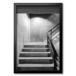 Obraz w ramie Betonowe schody z czarną stalową poręczą
