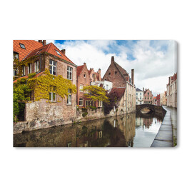 Obraz na płótnie Tradycyjne domy miasta Brugia w Belgii wzdłóż kanału