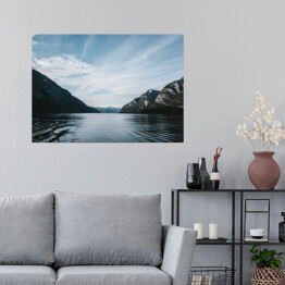 Plakat Spokojne jezioro w Norwegii
