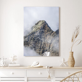 Obraz na płótnie Góra we mgle