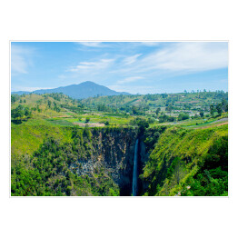 Plakat Jeden z najwyższych wodospadów w Indonezji, wioska Tonggiang