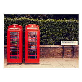 Plakat samoprzylepny Tradycyjne budki telefoniczne w Londynie